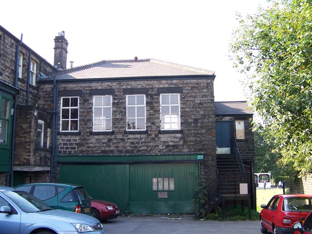 The Friendship Car Park, Stocksbridge - geograph.org.uk - 1014144.jpg