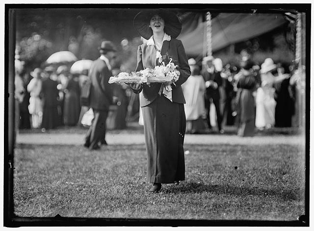 FRIENDSHIP CHARITY FETE. GLADYS HINCKLEY