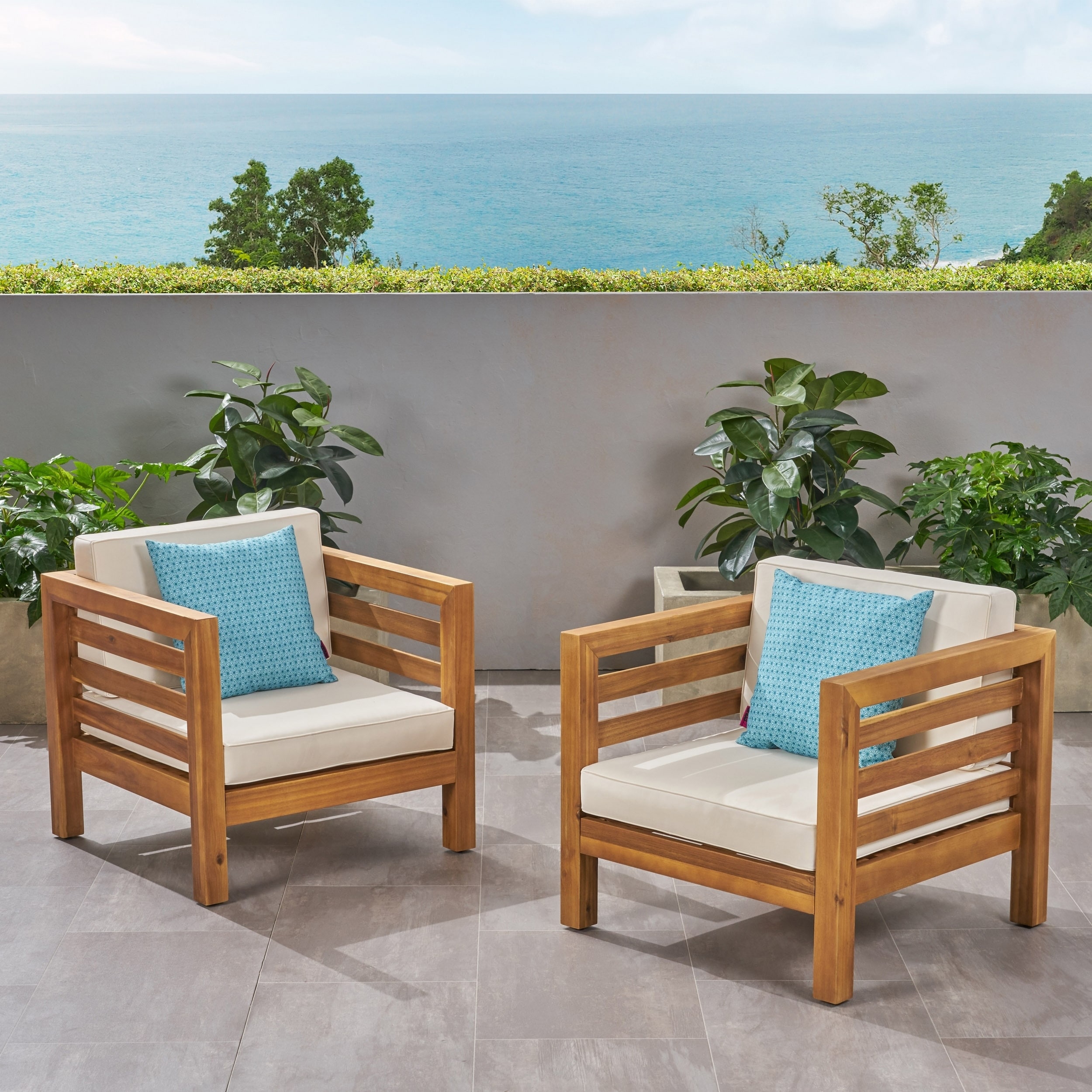 Outdoor & Patio Furniture 