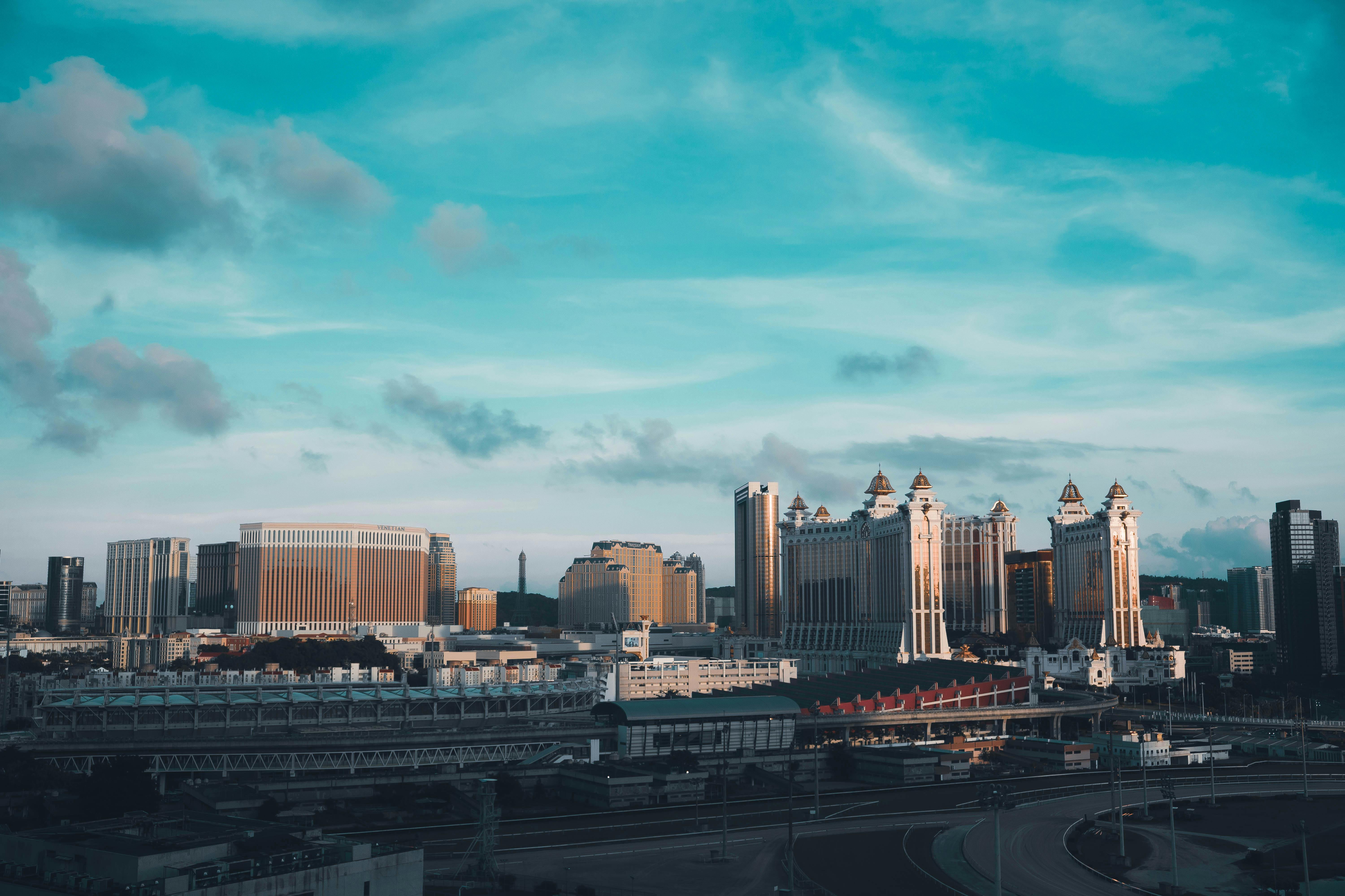 city skyline under the blue sky