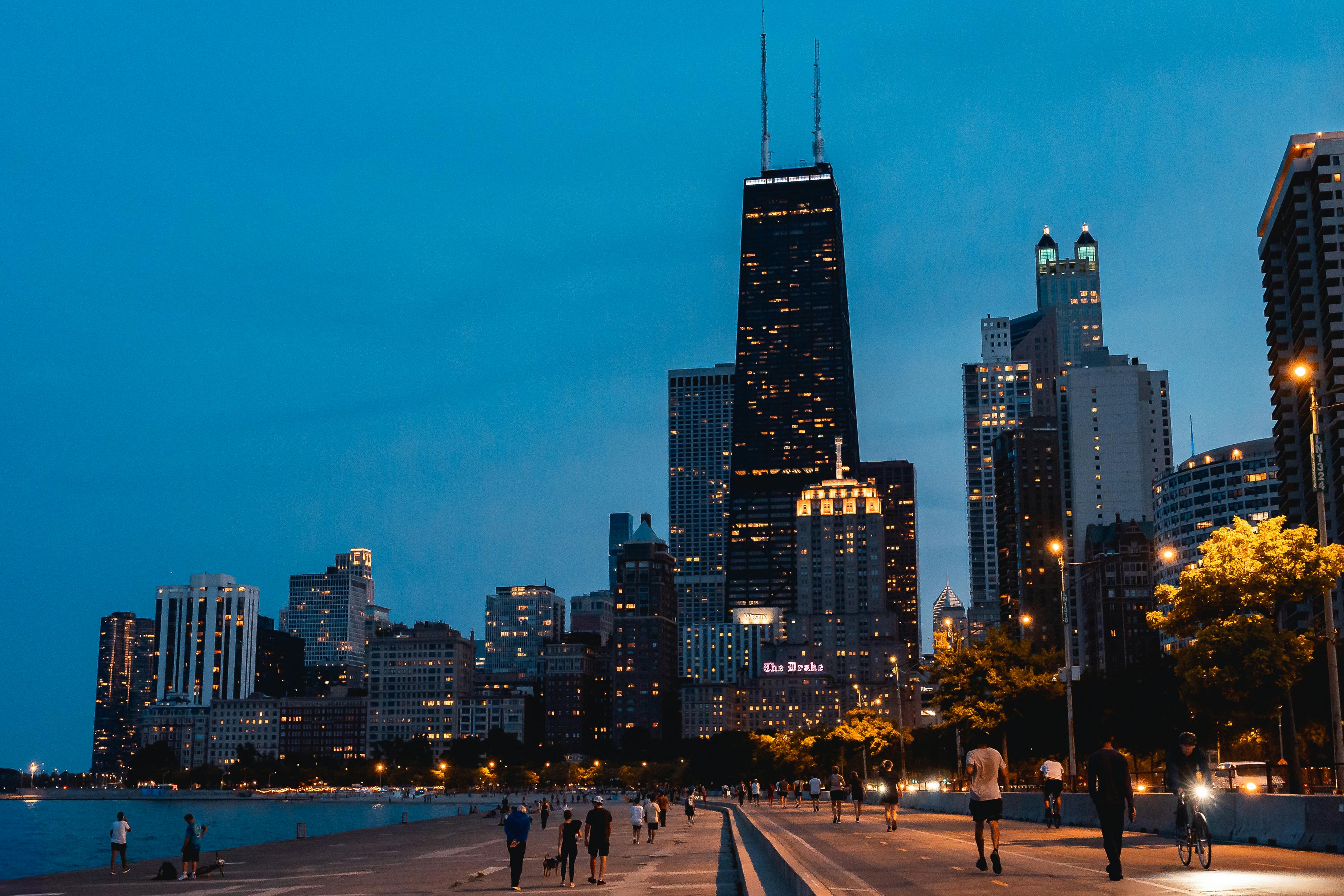 chicago skyline at dusk with john hancock center