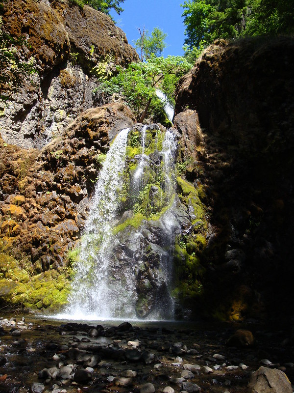 Fall Creek Waterfall