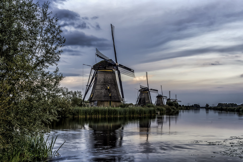 Kinderdijk Blue Hour-2