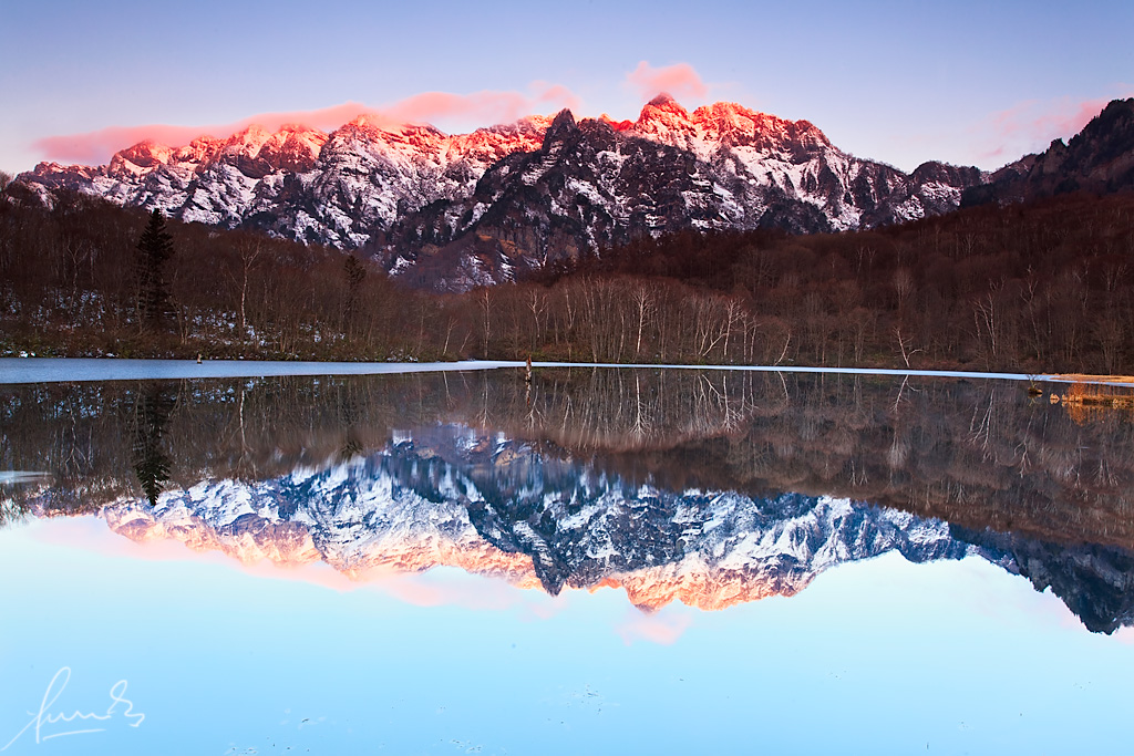 Mirror Pond ( Kagami-ike) - Nagano